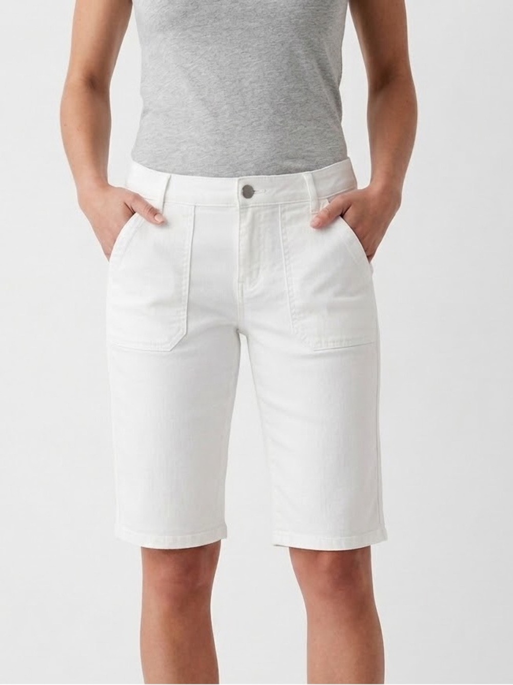 Democracy White Bermuda Shorts with Front Patch Pockets